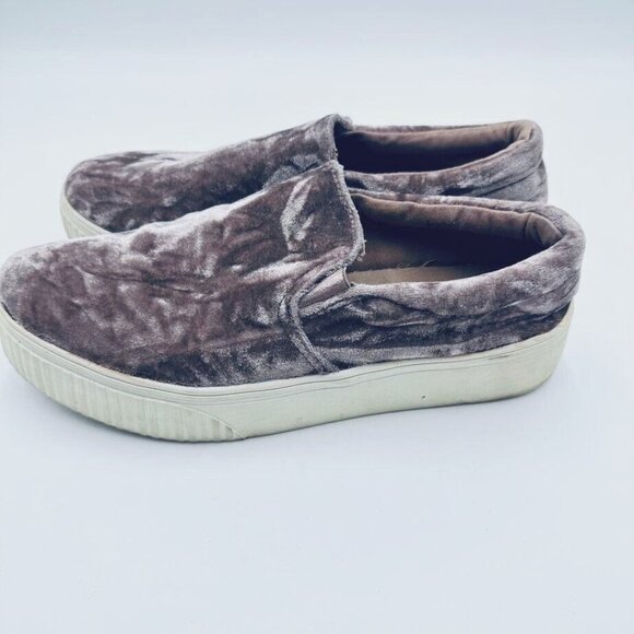 Fabletics Womens Pier Platform Shoes Size 8 Mink Beige Slip On Crushed Velvet - Picture 4 of 8